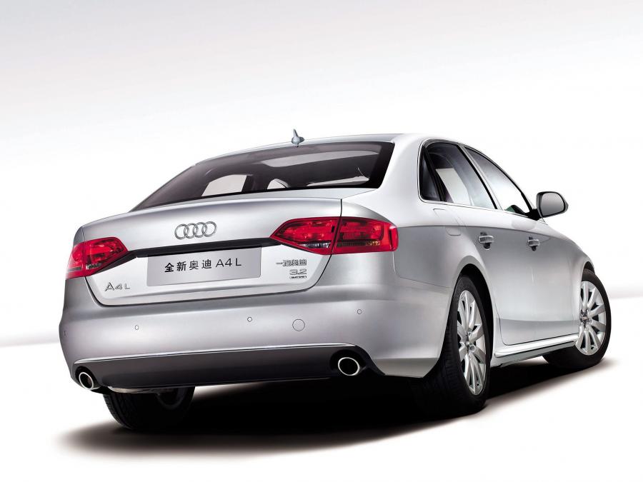  Audi A4L 3.2 FSI Quattro (B8, 8K) 2009 года  (CN) (фото 3 из 3)